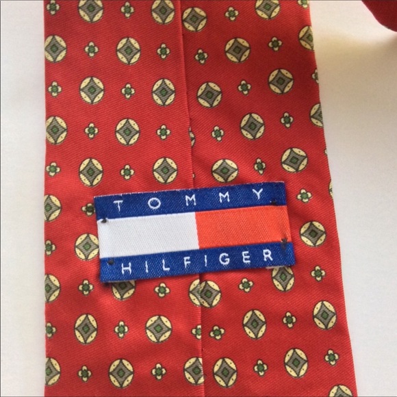 TOMMY HILFIGER SILK TIE RED DIAMONDS - Picture 4 of 7